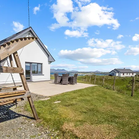 Mannin Bay House * Ballyconneely